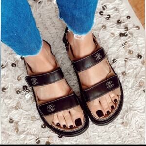 CHANEL 90s vintage original dad sandals size 41.5 11